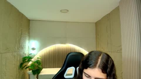 Dany online show from March 17, 2026, 1:36 pm