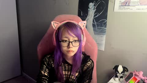 danyelleeyermann online show from April 4, 2026, 3:31 pm