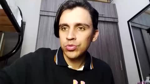 Daniel online show from November 16, 2025, 9:42 pm