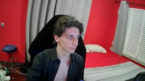 Snapshot of danywhiteyb chatting on May 16, 2026, 12:18 am danywhiteyb online show from May 16, 2026, 12:18 am