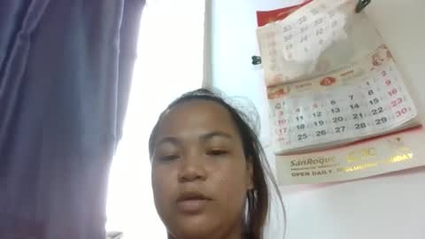 Snapshot of daphne_143 chatting on May 19, 2026, 8:09 am Daphne online show from May 19, 2026, 8:09 am