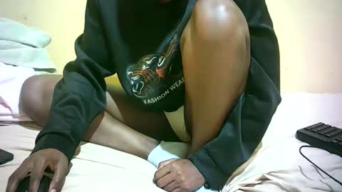 daphne online show from March 27, 2026, 11:54 am