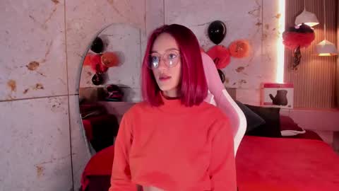 Daphne online show from October 12, 2025, 3:05 am