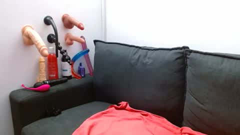 Snapshot of daphne_grande chatting on March 27, 2026, 12:05 am daphne_grande online show from March 27, 2026, 12:05 am