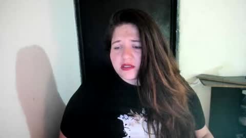 Snapshot of daphnegirlsexxy chatting on March 4, 2026, 3:01 am daphnegirlsexxy online show from March 4, 2026, 3:01 am