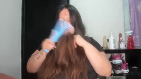 Snapshot of daphnegirlsexxy chatting on April 11, 2026, 4:39 am daphnegirlsexxy online show from April 11, 2026, 4:39 am