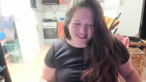 Snapshot of daphnegirlsexxy chatting on April 23, 2026, 2:08 pm daphnegirlsexxy online show from April 23, 2026, 2:08 pm