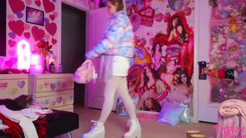 Daphne Madison online show from February 6, 2025, 11:15 pm