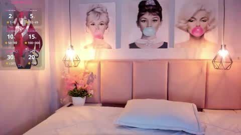 Snapshot of dara_petite_ chatting on November 28, 2025, 9:34 am online show from November 28, 2025, 9:34 am