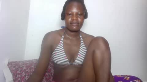 ESTHER online show from November 4, 2025, 6:34 am