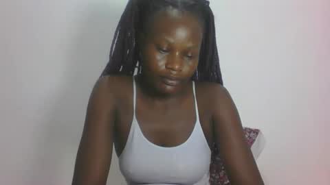 ESTHER online show from April 25, 2026, 6:38 am