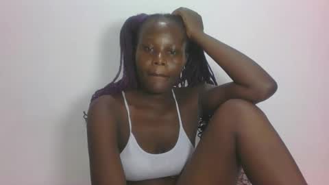 ESTHER online show from April 25, 2026, 2:58 pm