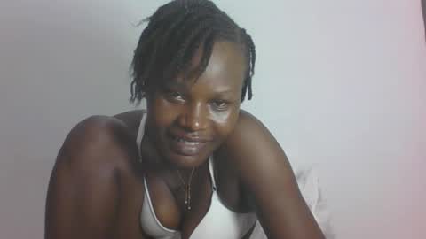 ESTHER online show from May 15, 2026, 5:09 pm