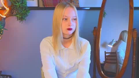 Kami online show from October 27, 2025, 4:16 am