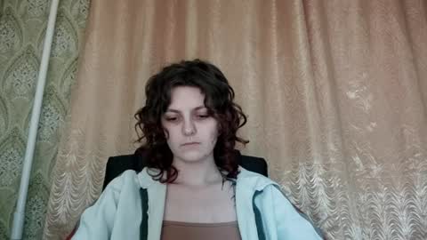 Rina online show from April 18, 2026, 7:07 pm