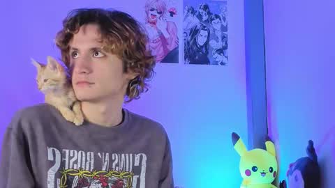 darcy_and_stolas online show from January 8, 2026, 4:48 am