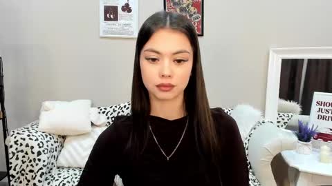 DarcyMacy online show from May 3, 2026, 6:36 pm