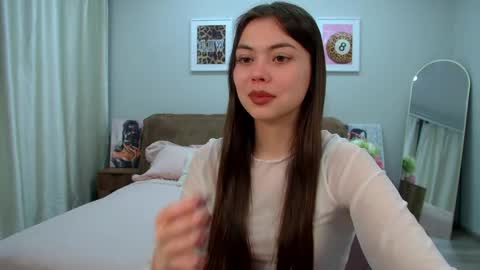 DarcyMacy online show from May 27, 2026, 6:49 pm