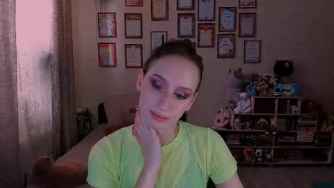 Darcy Siren online show from February 6, 2025, 9:22 am