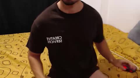 Darekgates online show from February 25, 2026, 3:43 pm