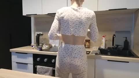 darilboom online show from December 3, 2025, 10:24 am