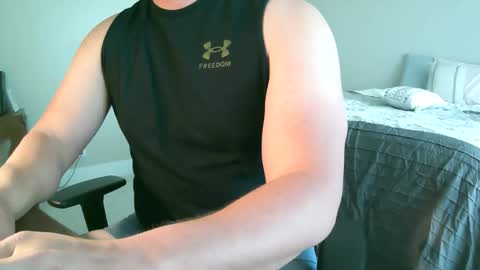 Darren14 online show from April 23, 2026, 9:28 pm