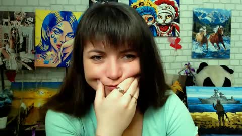 Snapshot of darina_m_ chatting on April 21, 2026, 3:35 am Darina online show from April 21, 2026, 3:35 am