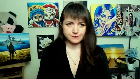 Snapshot of darina_m_ chatting on May 29, 2026, 4:32 am Darina online show from May 29, 2026, 4:32 am