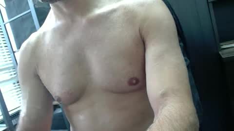 Snapshot of daringdee75 chatting on February 3, 2025, 2:24 pm DaringDee75 online show from February 3, 2025, 2:24 pm