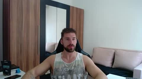 darius_94 online show from July 19, 2026, 4:49 am