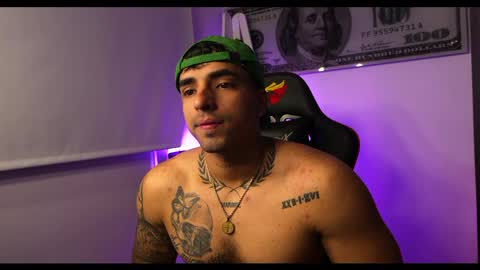 Darius Phoenix  online show from February 14, 2025, 7:38 am