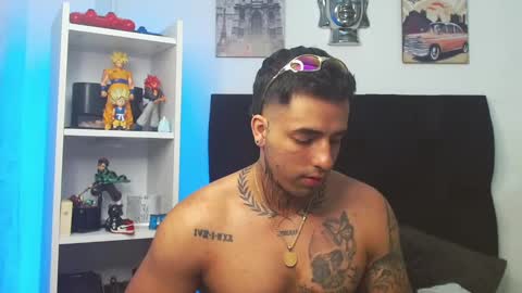 Darius Phoenix  online show from March 8, 2025, 4:56 am