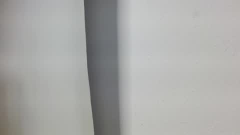 Darius Phoenix  online show from October 31, 2025, 8:21 pm