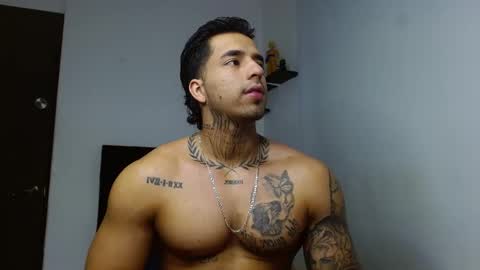 Darius Phoenix  online show from December 20, 2025, 6:26 pm