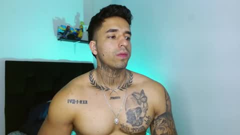 Darius Phoenix  online show from March 3, 2026, 7:09 pm