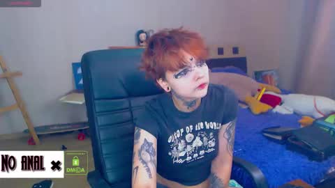 Snapshot of dark__elf chatting on January 18, 2026, 10:02 pm Anessa online show from January 18, 2026, 10:02 pm