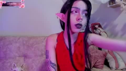 Snapshot of dark__nymph chatting on October 27, 2025, 12:42 pm Dark online show from October 27, 2025, 12:42 pm