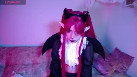 Snapshot of dark__nymph chatting on October 31, 2025, 1:45 pm Dark online show from October 31, 2025, 1:45 pm