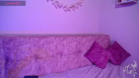 Snapshot of dark__nymph chatting on November 20, 2025, 6:18 pm Dark online show from November 20, 2025, 6:18 pm