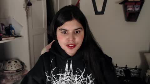 Moony online show from December 11, 2024, 10:38 pm