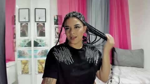 dark_flama online show from December 22, 2025, 4:09 am