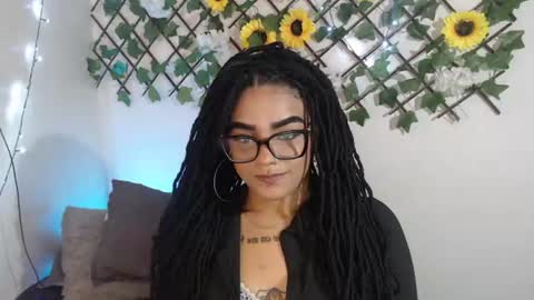 dark_flama online show from June 30, 2026, 1:28 am
