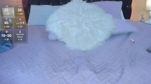 Snapshot of dark_hairy_ chatting on February 1, 2025, 12:16 pm Andrew online show from February 1, 2025, 12:16 pm