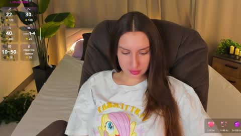 Celine online show from April 1, 2026, 4:13 am