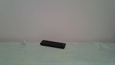 dark_petite_ online show from May 3, 2026, 6:47 pm