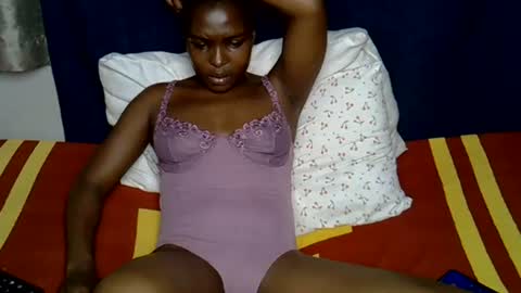 dark_petite_ online show from July 10, 2026, 9:01 am