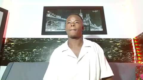 Snapshot of dark_stallionx chatting on October 17, 2025, 4:31 pm Chris online show from October 17, 2025, 4:31 pm