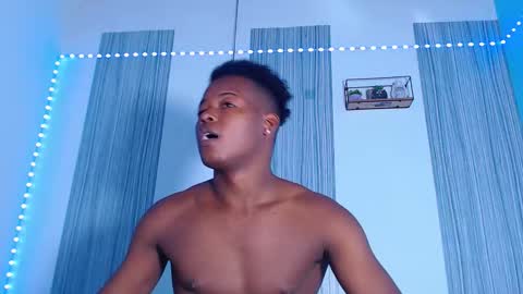 Chris  online show from November 30, 2025, 3:21 am