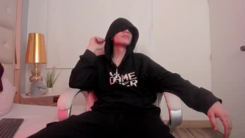 Snapshot of dark_sun333 chatting on November 11, 2025, 11:16 pm dark_sun333 online show from November 11, 2025, 11:16 pm