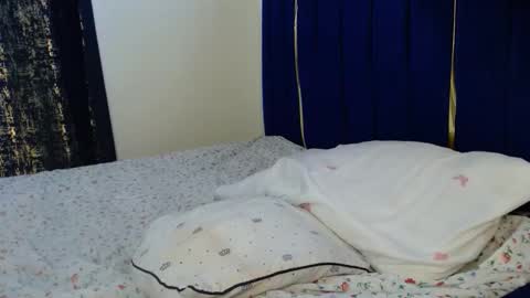 Snapshot of dark_tiffany chatting on November 25, 2025, 1:22 pm Tiff online show from November 25, 2025, 1:22 pm